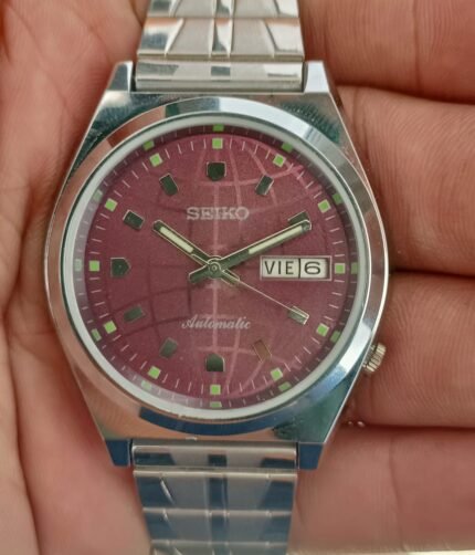 Seiko 5 Automatic Japan Made Vintage Wrist Watch For Men’s  For Your Best Look