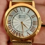 Seiko Quartz Men’s Wrist Watch Vintage Japan Made Gold Chain 30mm
