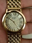 Seiko Quartz Men’s Wrist Watch Vintage Japan Made Gold Chain 30mm